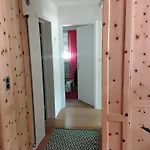 Zentral Gelegene Sonnige Und Ruhige Wohnung